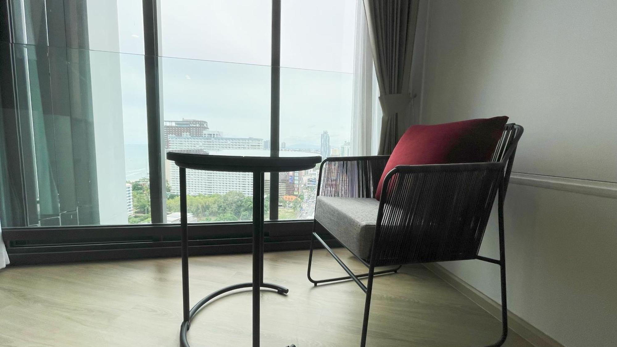 Apartment Edge # Utrip *