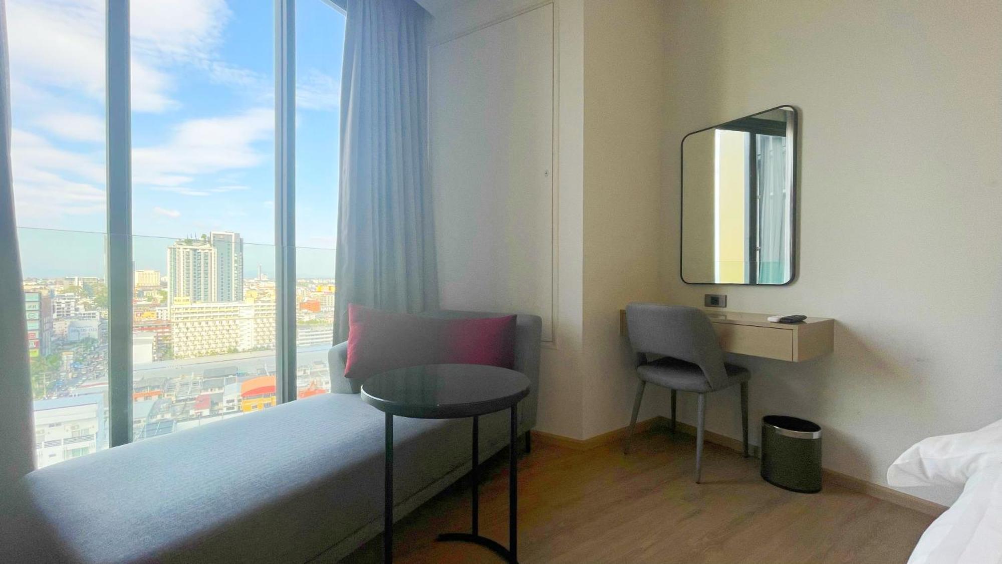 Edge # Utrip Apartment